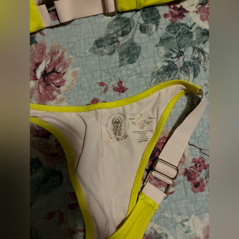 Neon Yellow Lace-Up Bandeau Bikini Set - Picture 3 of 4